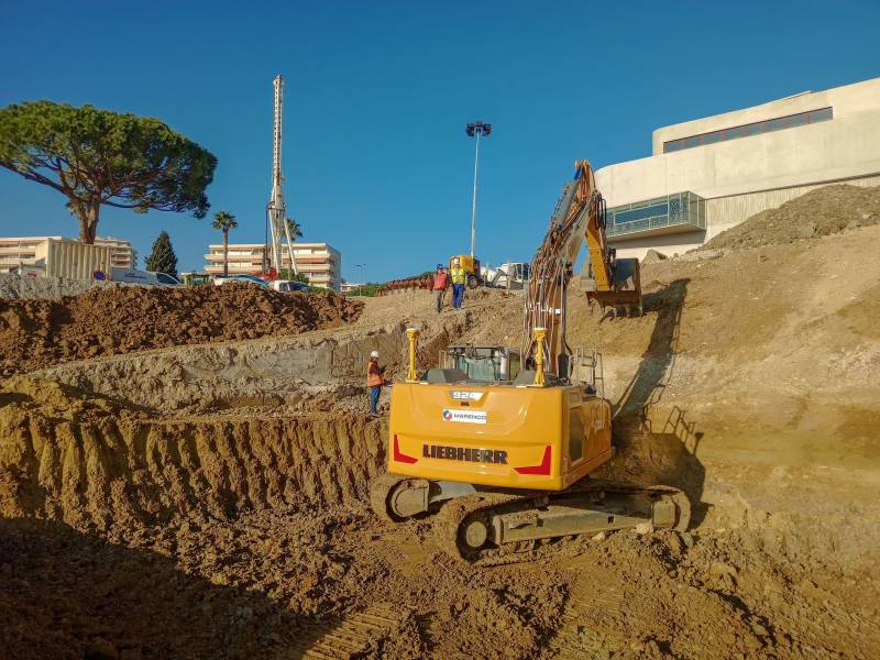 Du diagnostic environnement à la gestion des terres non inertes sur le projet de rénovation de la piscine municipal d'Antibes dans les Alpes-Maritimes (06)